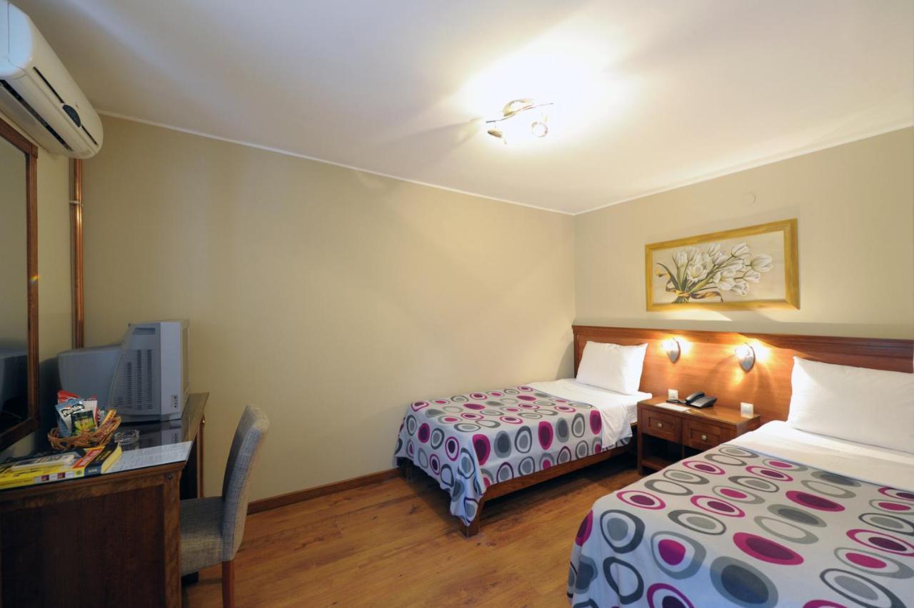Hotel 1000 Ruza Belgrad Dış mekan fotoğraf